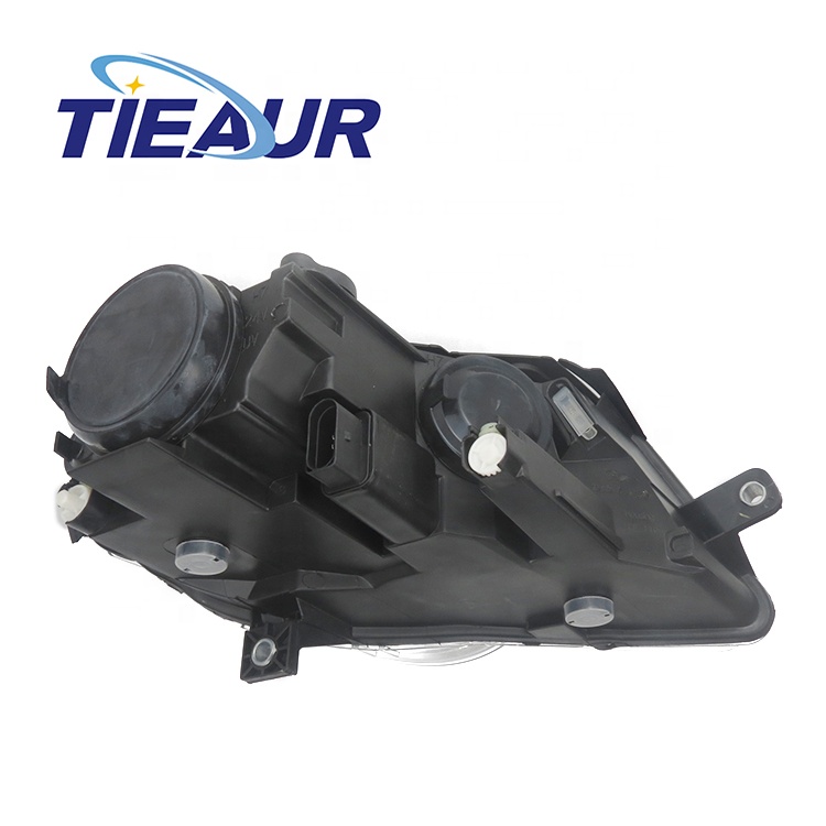 TIEAUR Auto Parts Headlamp Front Headlights for PassatB6 06-11 Year