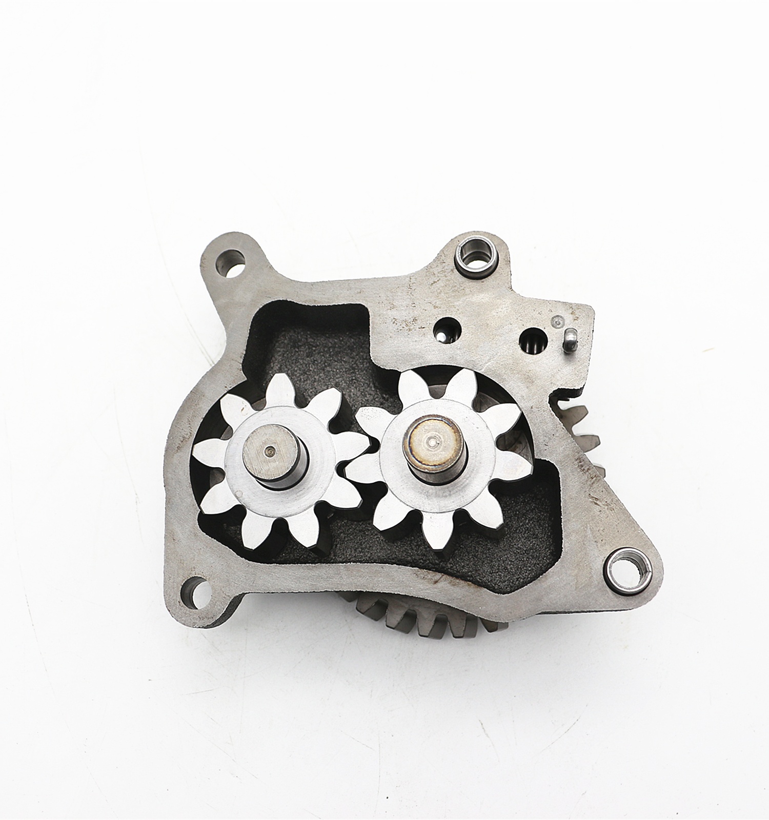 Genuine Japan Original hot sale other auto Parts 4HK1 1-13100313-3 1131003133 PUMP ASM  OIL