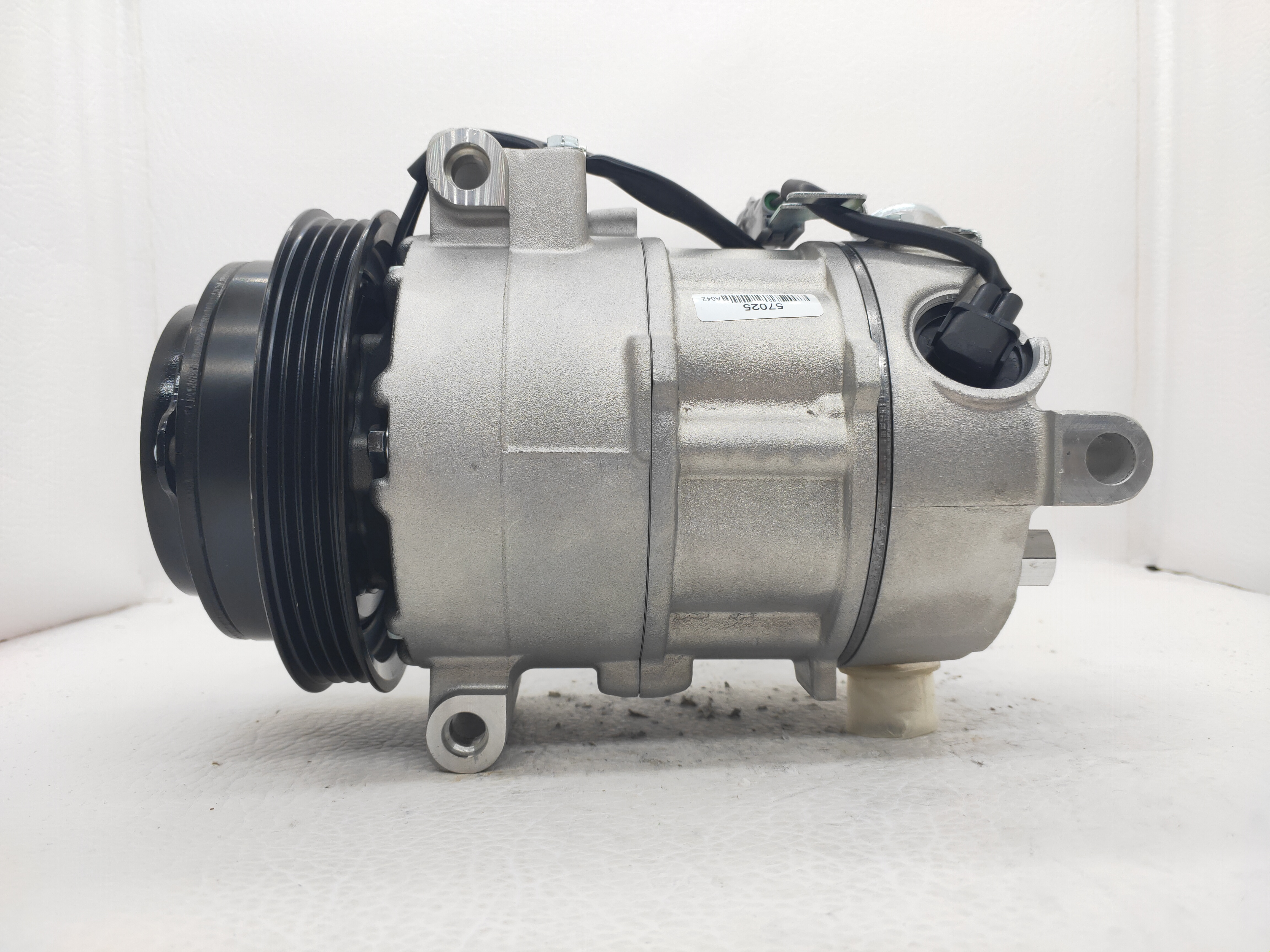 Auto air compressor for Chevrolet  Caprice 2011 auto air conditioning parts