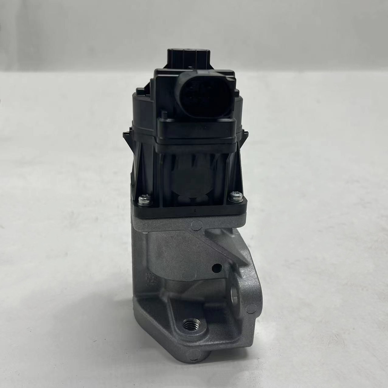 8-98144274-0 Genuine auto parts EGR valve assembly for ISUZU 600P