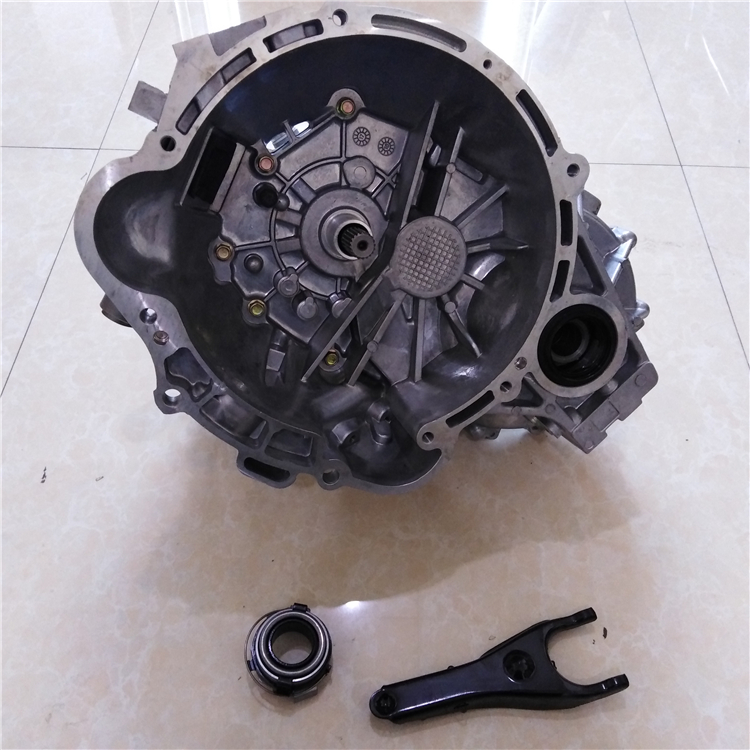 GEELY AUTO PARTS TRANSMISSION ASSY 3000000006-01 Geely Spare Parts:Emgrand EC7 (hatchback), Emgrand 