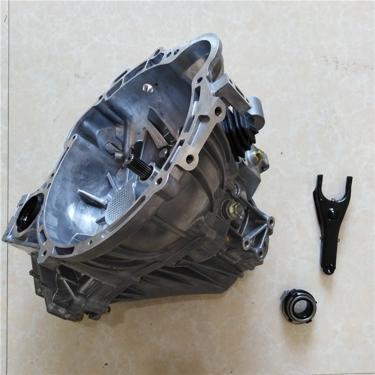 GEELY AUTO PARTS TRANSMISSION ASSY 3000000006-01 Geely Spare Parts:Emgrand EC7 (hatchback), Emgrand 