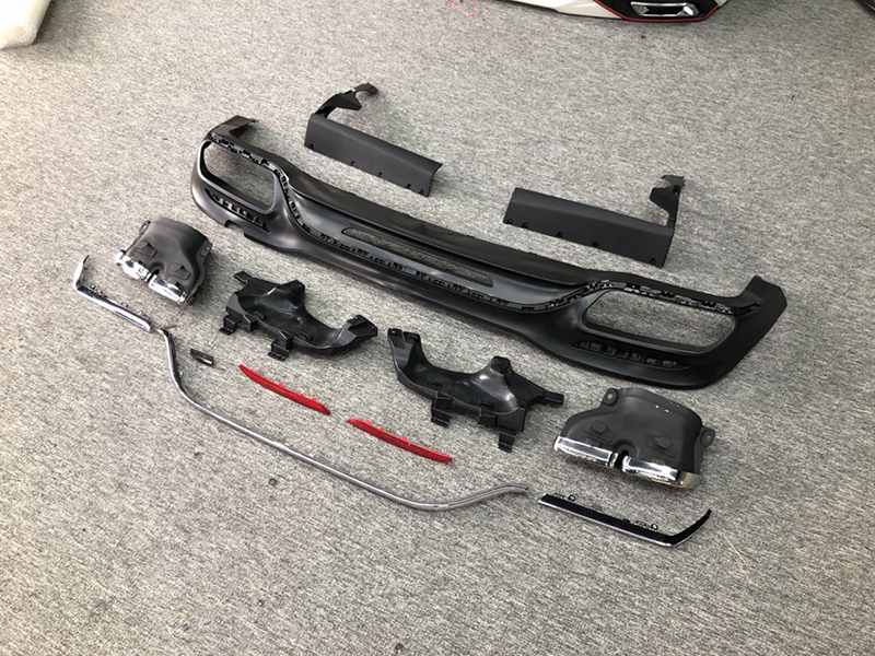 S63 S65 AMG auto parts rear diffuser and exhaust tip for mercedes benz S-class W222 18+