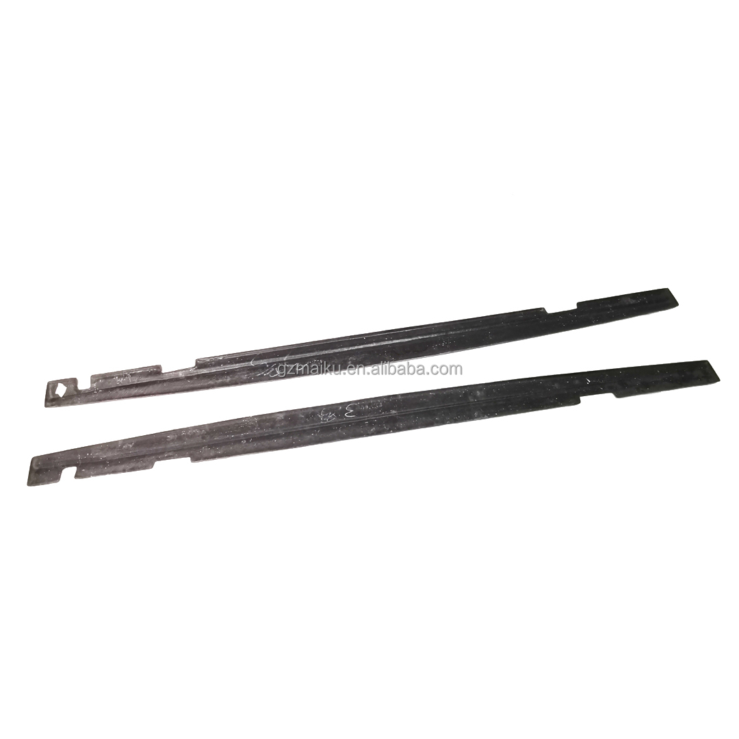 Suitable for 2008-2013 BMW 3 series E90 M3 side skirts Auto parts  carbon fiber side skirta