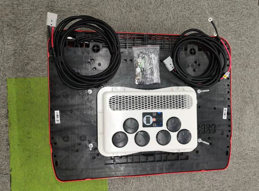 China manufacture roof top electric overhead all-in-one truck air conditioner 12V 24V auto parts
