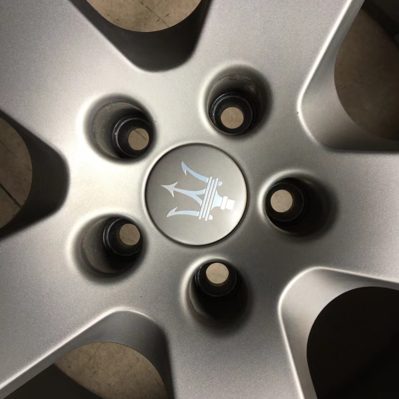 Wheel, for Maserati Levante parts
