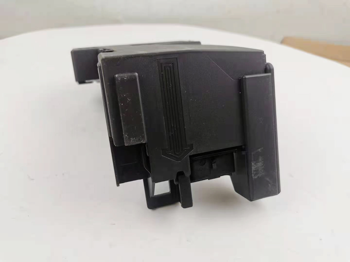 AUTO PARTS battery fuse box 28236841 6500GR For Peugeot 308 308CC 3008 RCZ Citroen C4 Grand Picasso