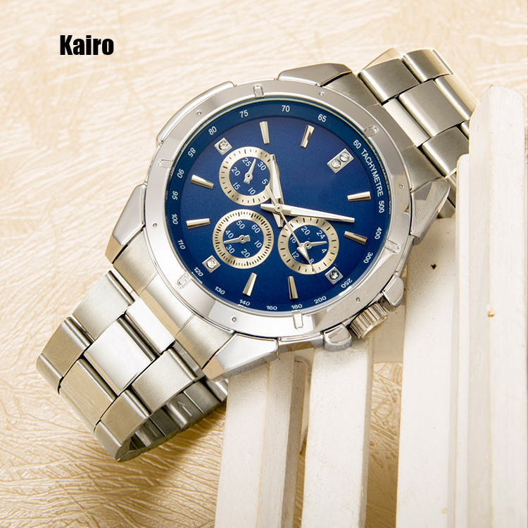 Wholesale fashion quartz watches men or women cust