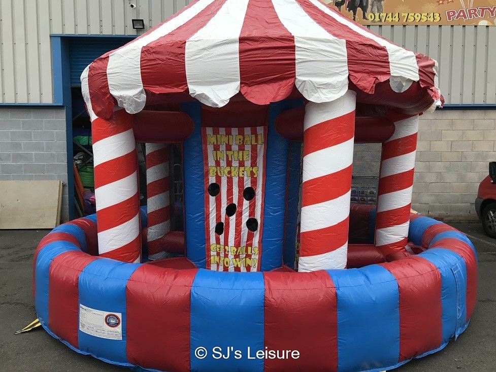 Inflatable carnival toys outdoor used carnival games for sale,interactive games