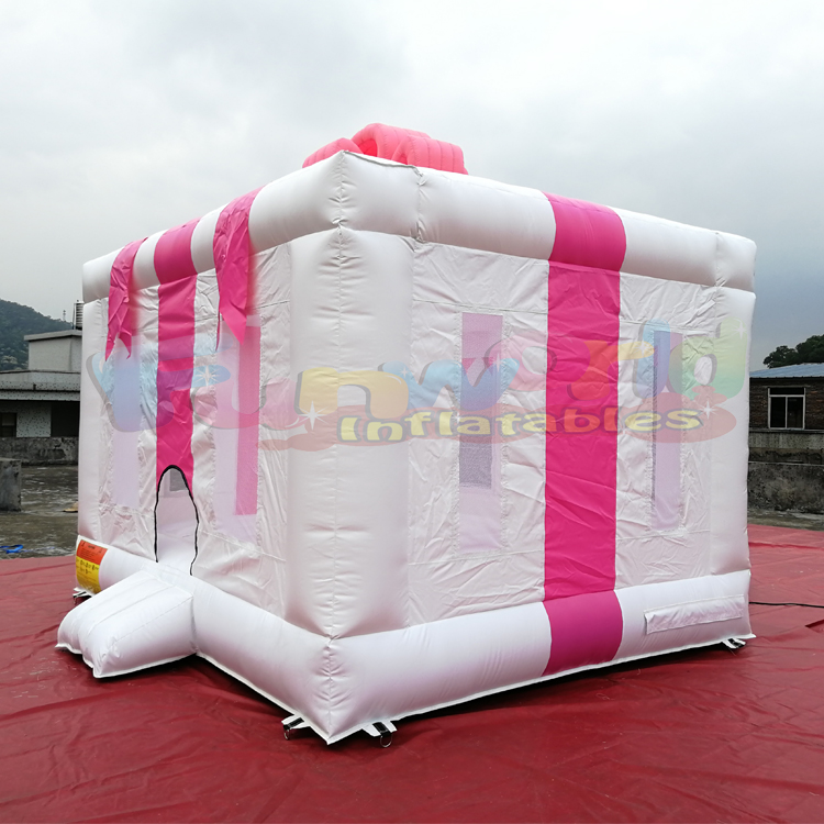 New Outdoor Adult High Quality Inflatable gift Bounce House Jumping Castle