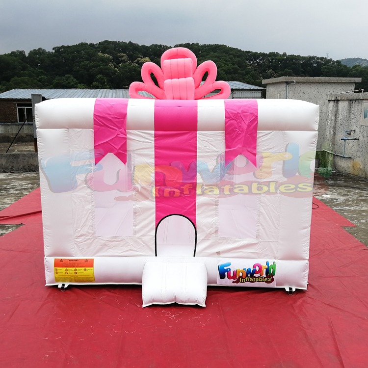 New Outdoor Adult High Quality Inflatable gift Bounce House Jumping Castle