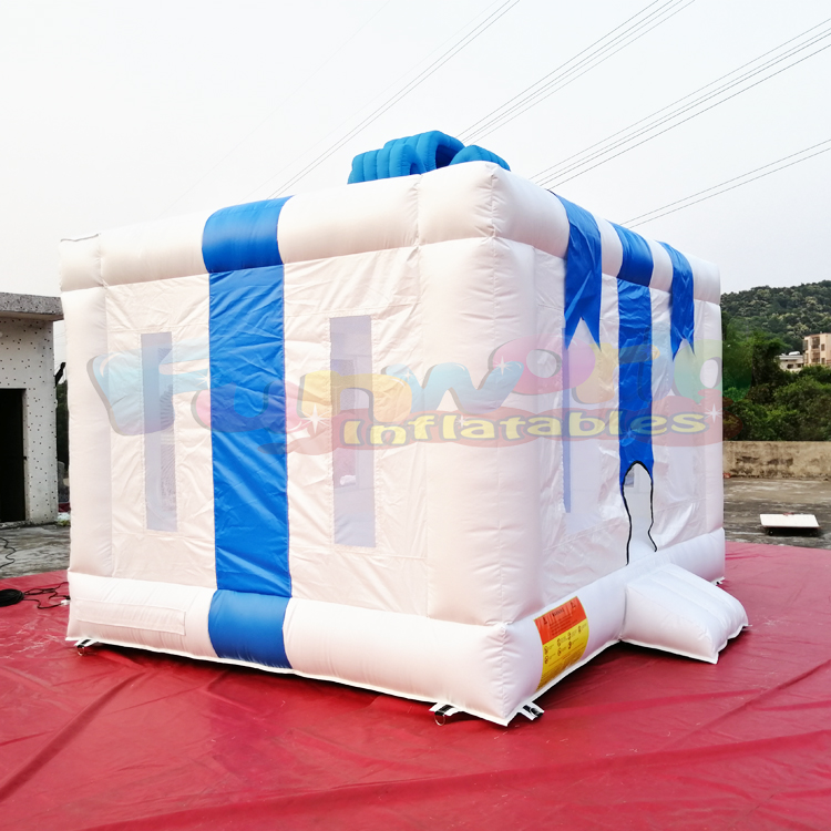 New Outdoor Adult High Quality Inflatable gift Bounce House Jumping Castle