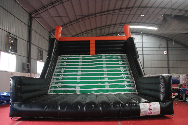 Hot selling soccer assault wall game Inflatable American Football Sports rugby sport games for kids 