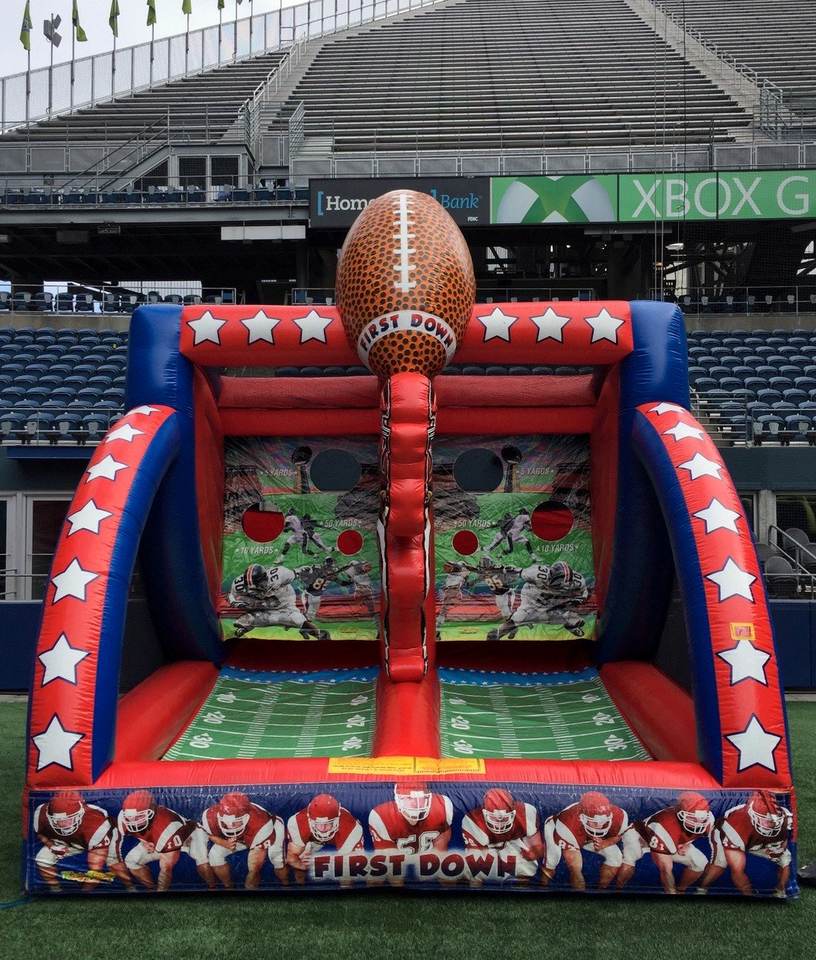 Hot Sale PVC Interactive sport games Inflatable Football Toss Throw Sport Game for Kids and Adults