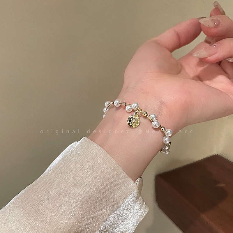 Pearl Beads Necklace Bracelets Portrait Coin Pendant Choker Gold Bracelet Set for Women Elegant Acce