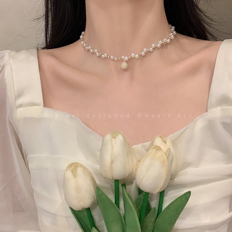 Pearl Beads Necklace Bracelets Portrait Coin Pendant Choker Gold Bracelet Set for Women Elegant Acce