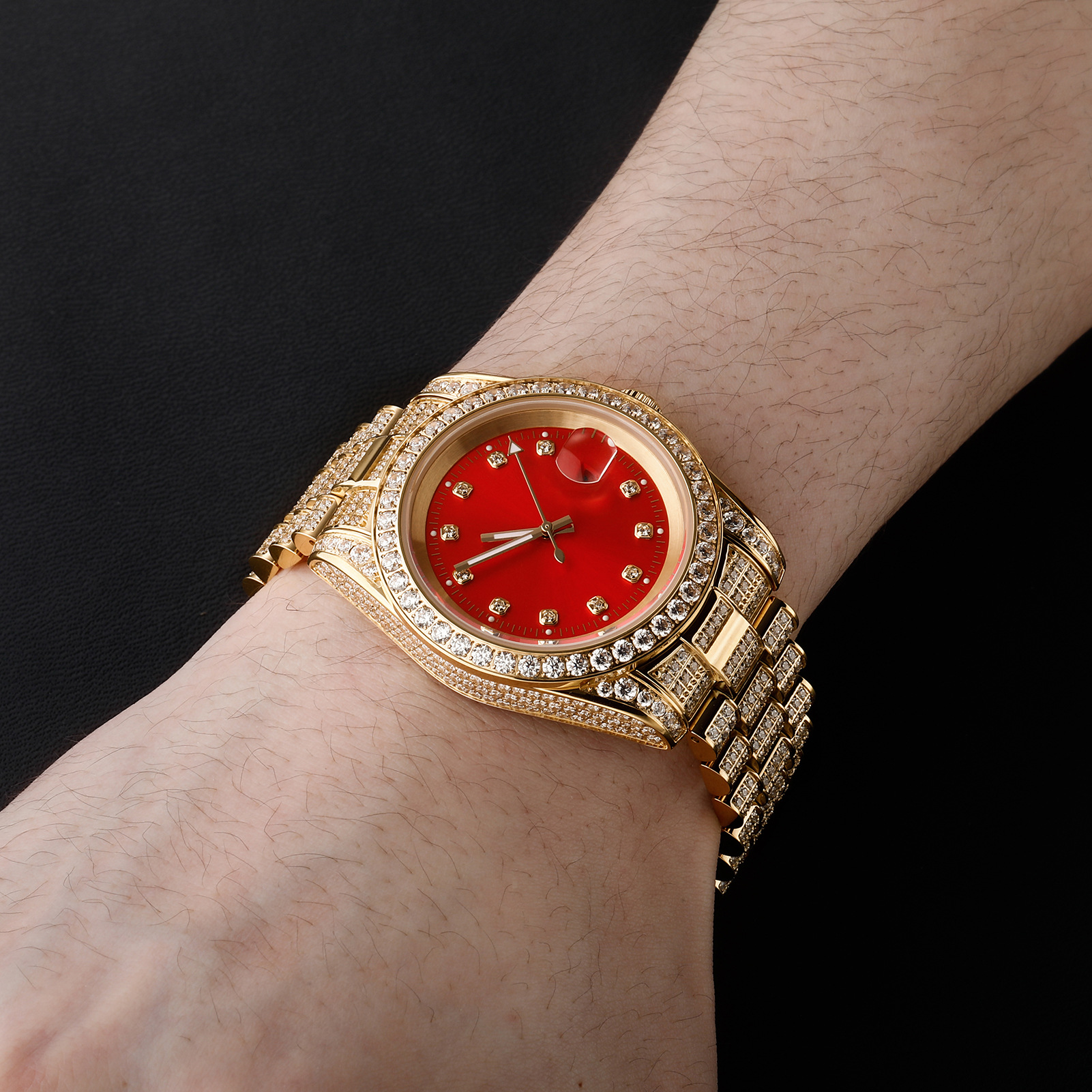2022 New Hip Hop High Quality Men's Quartz Watch PVD Gold Plated Stainless Steel Prong Set 5A White 