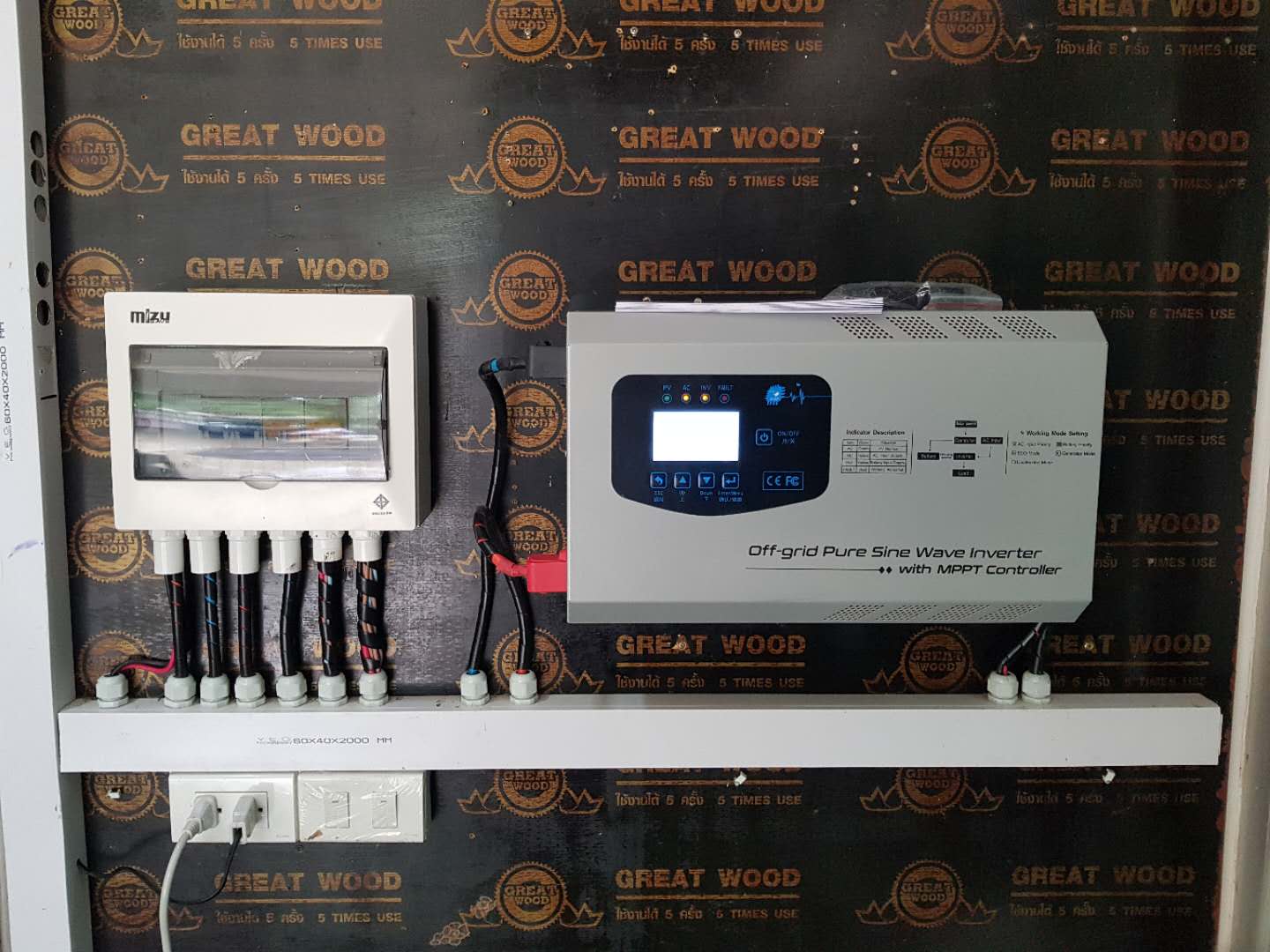 12/24/48v output 120vac 220vac off grid hybrid inverter 1kw 2kw 3kw 5kw 6kw mppt sine wave solar inv