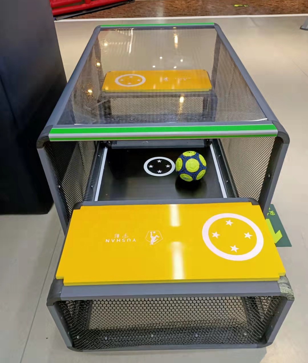 Qatar football Subsoccer 4 feet under table football fantastic indoor sports equipment