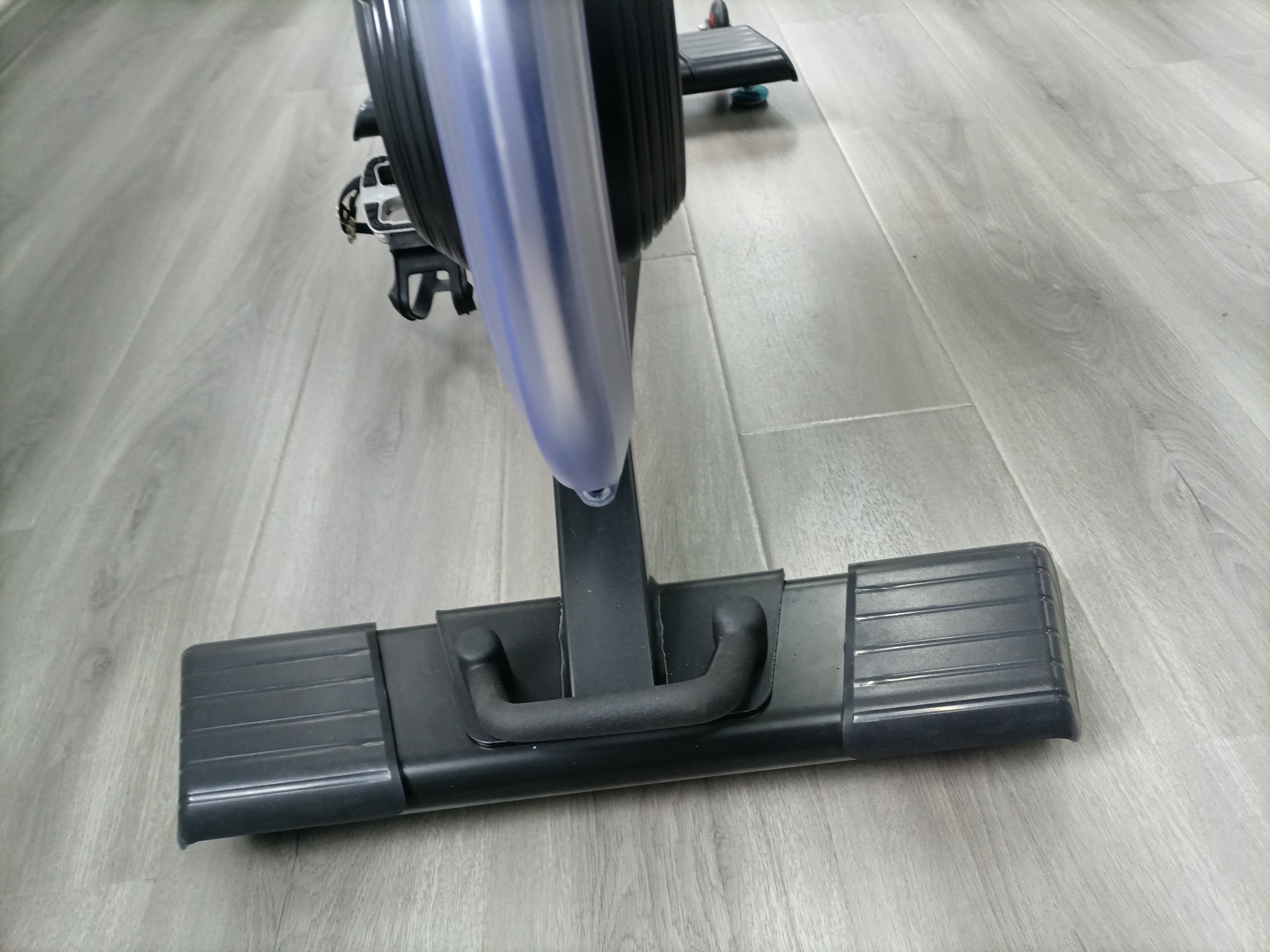 Indoor Magnetic Spinning Bike Fitness Equipment Exercise Bike Bicycle Gym Sport