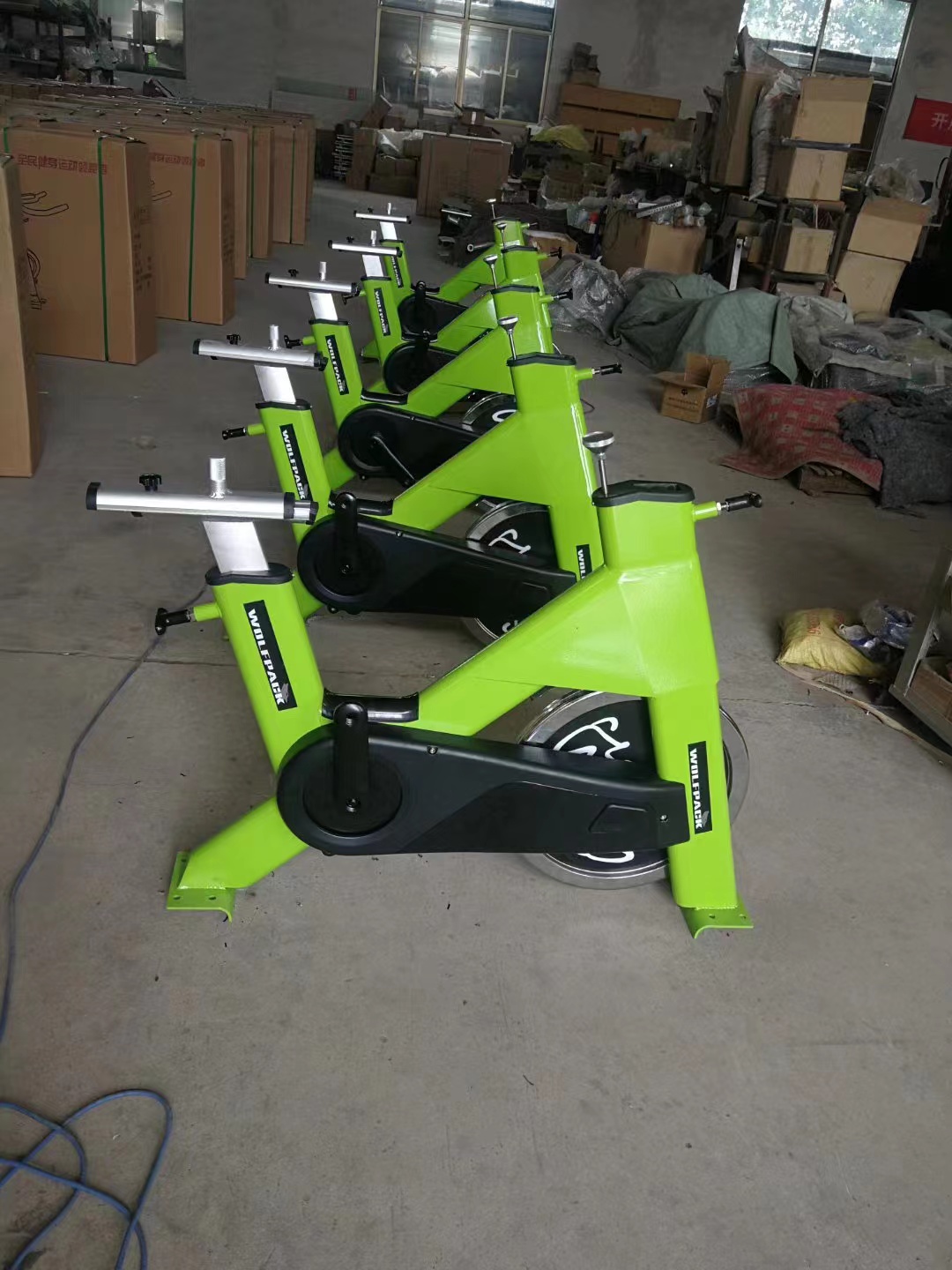 Online spin bike High-end Commercial Stationary Bike Sport Green Spinning Bike