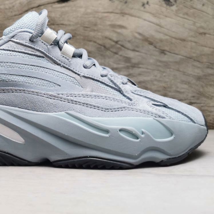 Wholesale 2021 Fashionable Shoes High Og Quality Yezzy 700 Sport Running Walking Style Sport Casual 