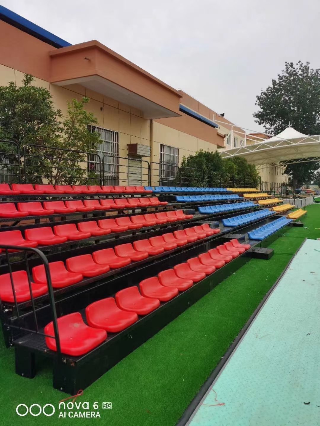 High Quality  Indoor Retractable Bleachers Stadium Seat HDPE lower seat Chair for Sports and Univers