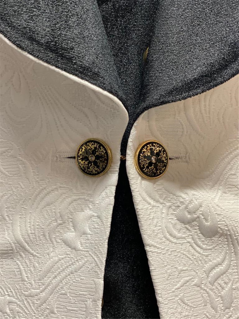 Men 3 Piece White Jacquard Printed Fabric Velvet Double Breasted Vest Custom Wedding Suits