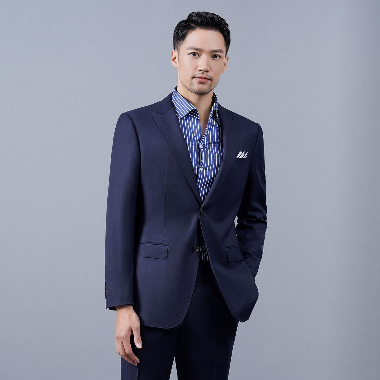 Elegant High-end 70% woolen Custom Men's Slim Fit Formal Business Suit Mens Suits
