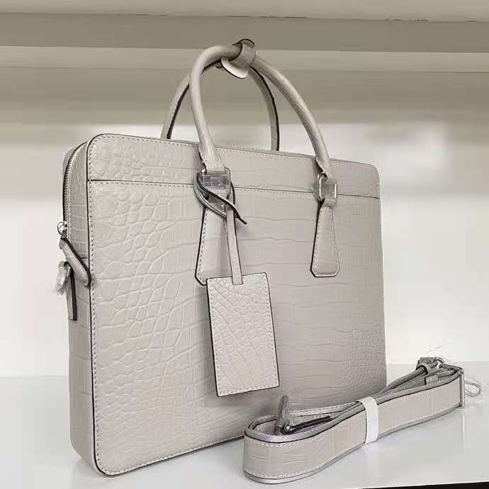 China Top Quality Real Crocodile Belly Skin Genuine Leather Briefcase Hand Bag for Men