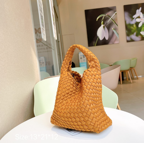 Wholesale custom high quality tote neoprene travel hand-knitted woven bag beach basket handbag weave