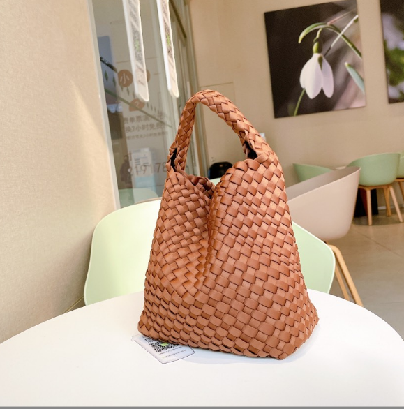 Wholesale custom high quality tote neoprene travel hand-knitted woven bag beach basket handbag weave