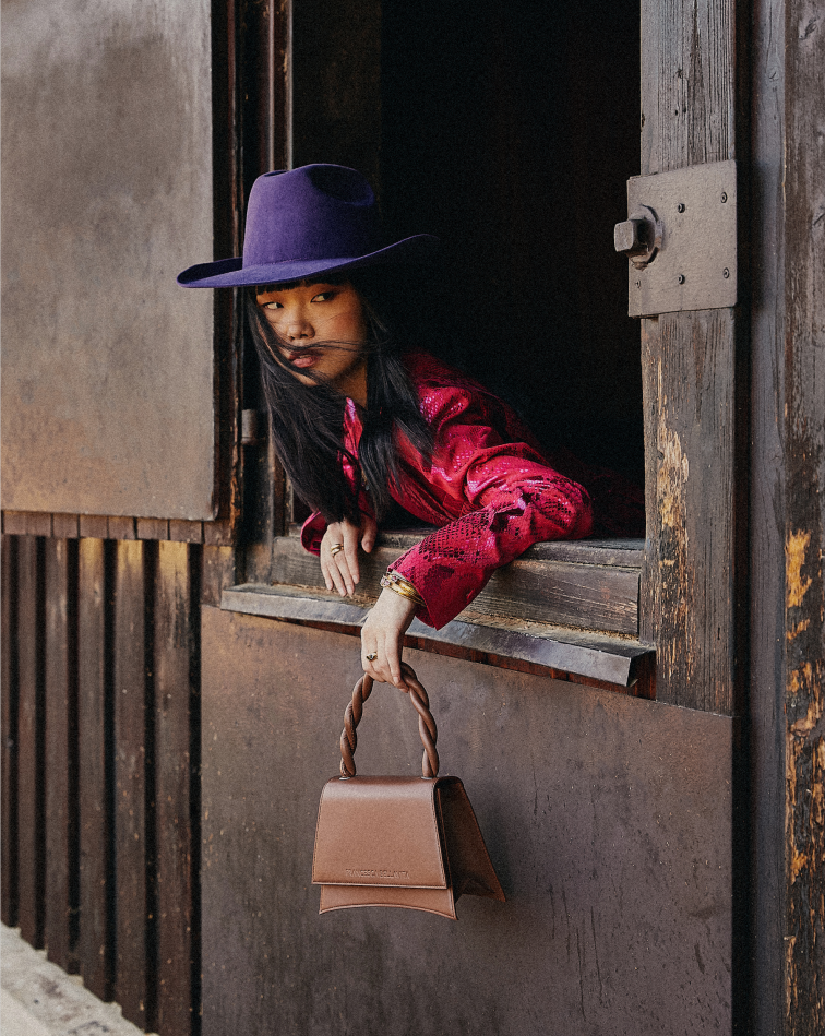 Handmade Trendy Colourful Pink Mini Trapeze 2022 Italy Handbags For Women Leather Ladies Girls Hand 