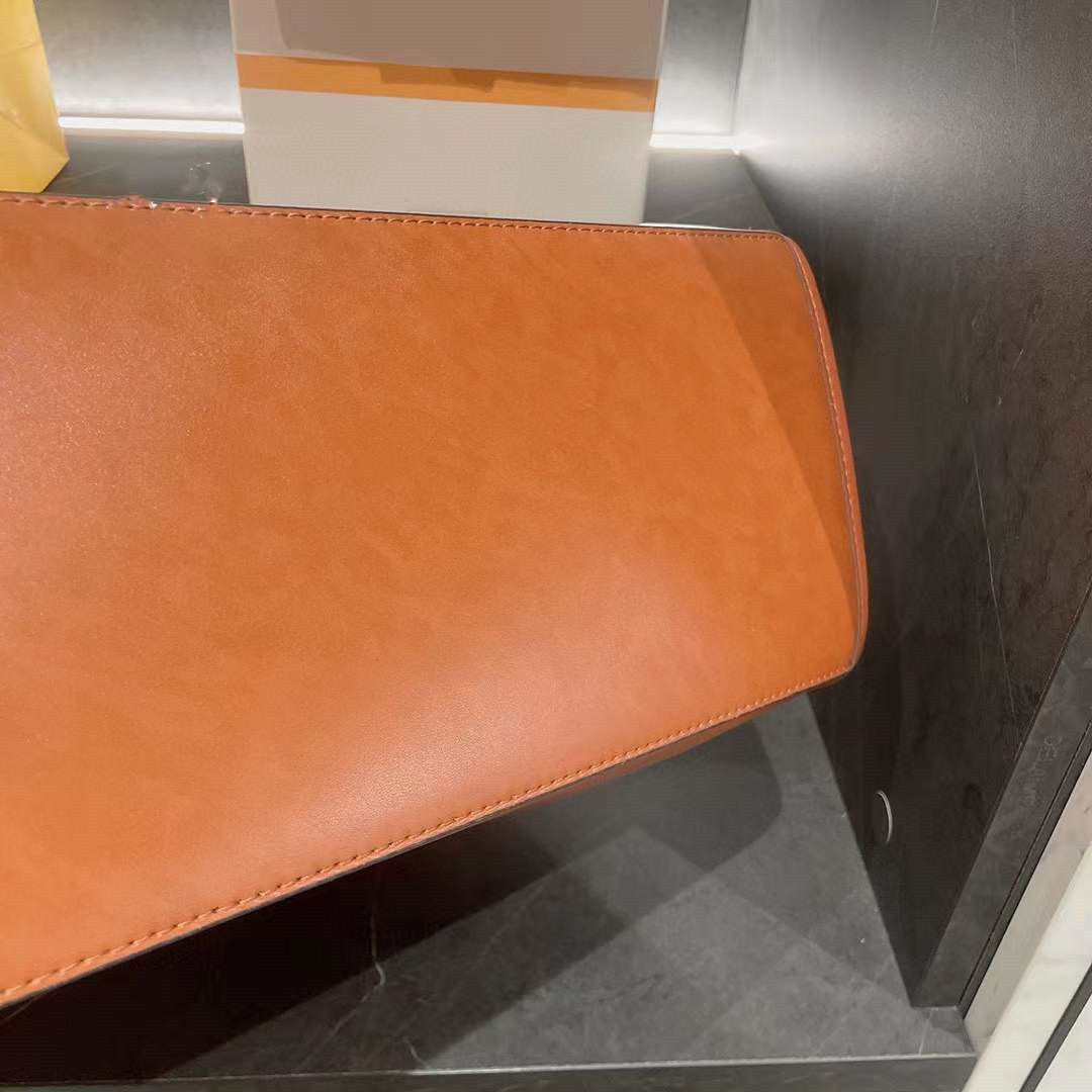 Famous Handbag China Name Purse And Lady New Trendy Design 2022 Woman Brand Bag
