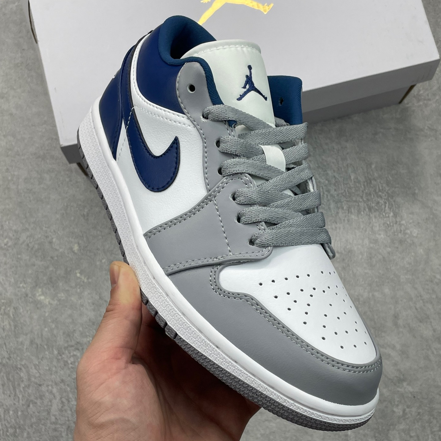 Fashion Sneakers Nike Air Jordan 1 Low Blue Men's Casual Shoes Jordan 1 Women's Walking Style Shoes 