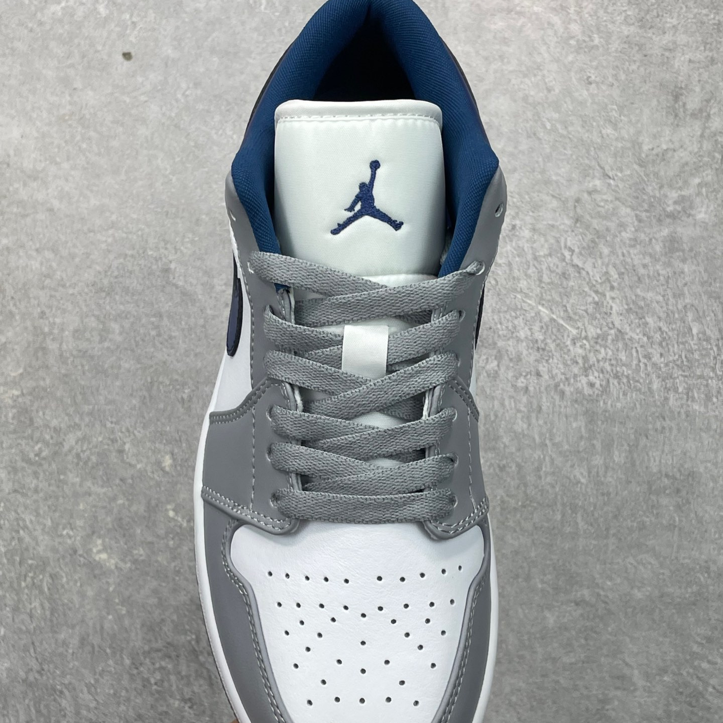 Fashion Sneakers Nike Air Jordan 1 Low Blue Men's Casual Shoes Jordan 1 Women's Walking Style Shoes 