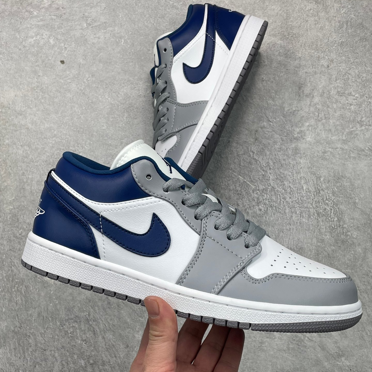 Fashion Sneakers Nike Air Jordan 1 Low Blue Men's Casual Shoes Jordan 1 Women's Walking Style Shoes 