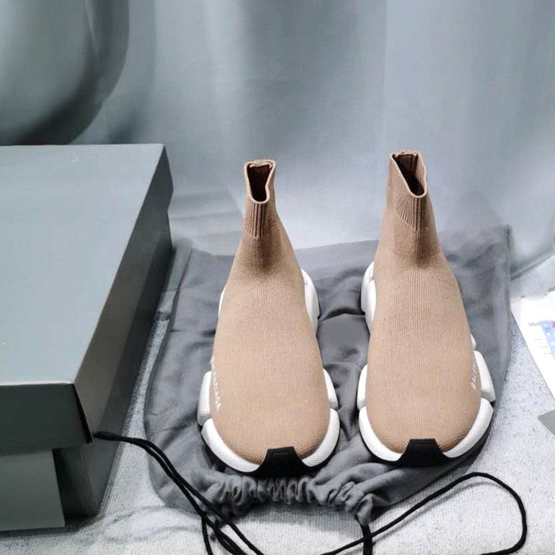 2021 Wholesale High Quality Fashionable Best-selling Brand Trainers Men Women Casual  Sock Shoes