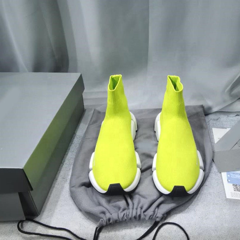 2021 Wholesale High Quality Fashionable Best-selling Brand Trainers Men Women Casual  Sock Shoes