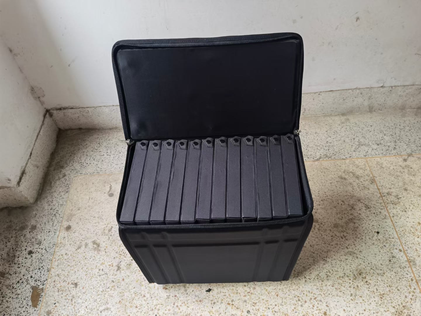 Fashion Durable Oxford Fabric Optical Frames Display Trolley Suitcase