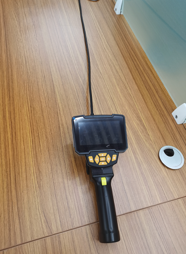 360 degree rotation 1MP 0.8M hard cable 4'3inch LCD screen articulating endoscope camera industrial 