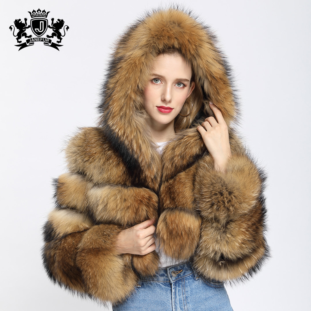 Long Sleeves Fashion Outerwear Winter Natural Furry Hooded Jacket Women Real Raccoon Fur Short Coat
