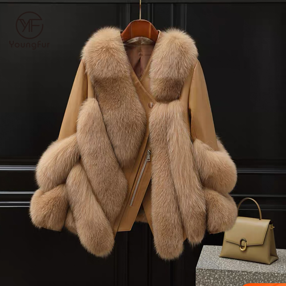 2021Factory Direct Sale Trendy Luxury Women Cloths Fox Fur Sleeve Coat Zip Genuine Motorcycle Leathe