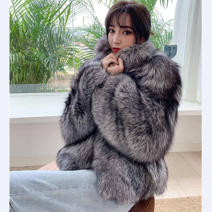 2021 New Arrival Genuine Fox Fur Jacket Women Fluffy Real Fox Fur Coat for Winter
