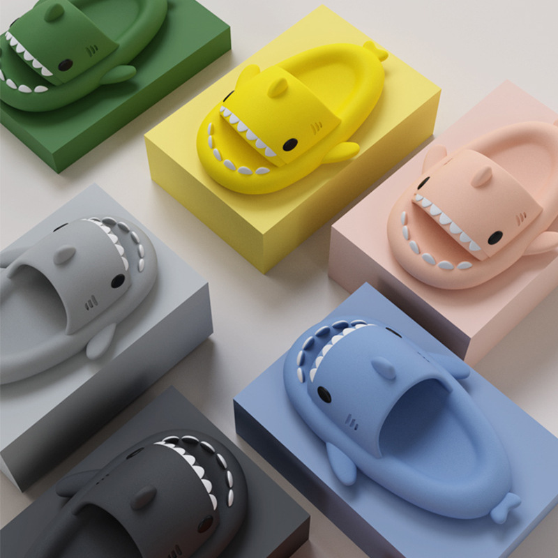 4CM Soft Man Women Shark Slippers Summer Beach Sli