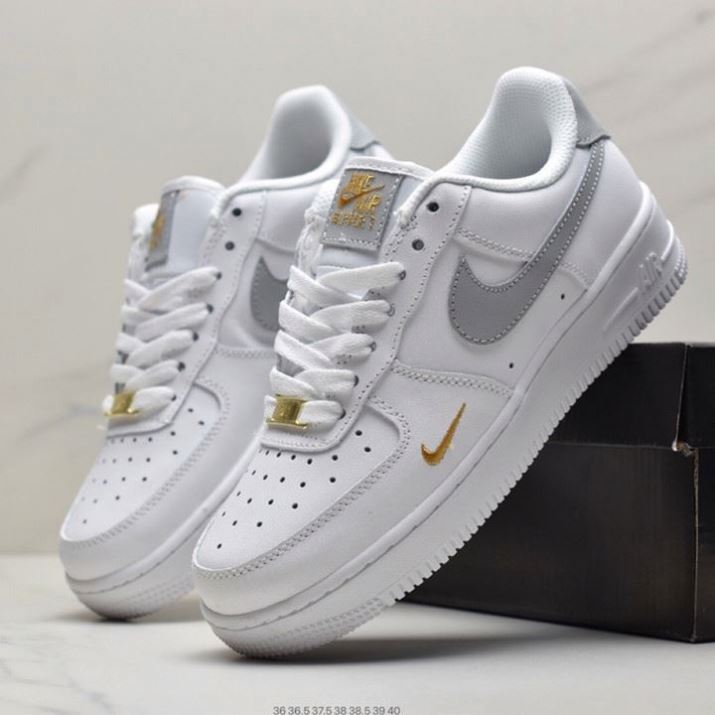 Nike Brand Fashion Styles Low Air Force One White/Black/Gold Fashion Air Force casual shoes Nike sho
