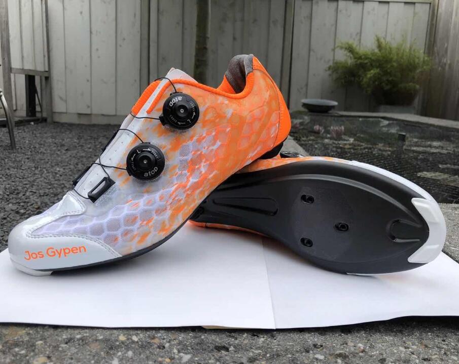 SANTIC Level 10 Carbon Fiber Ultralight Cycling Shoes Road Bicycle Sneakers Men's Pro Racing Zapatil