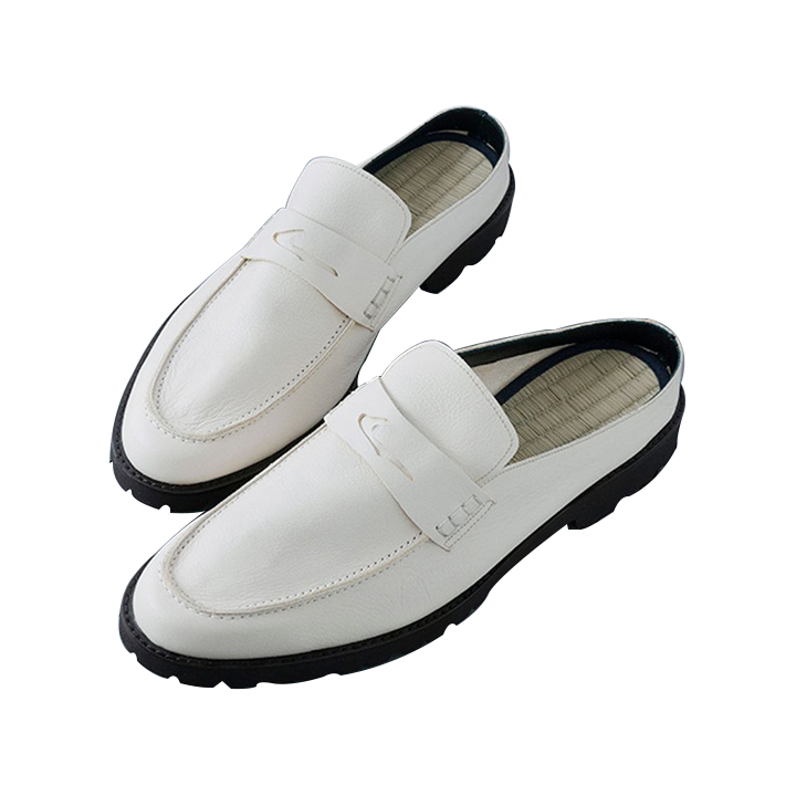 Japanese bulk trendy shoes custom made slippers loafer for sales