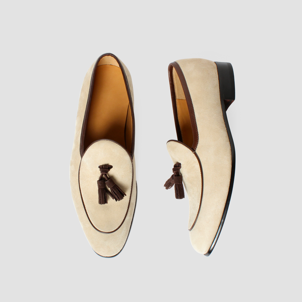Vikeduo Hand Made Mens High Quality Apricot Suede Slipper Loafers Cool Fashion Men Tassel Leather Ca