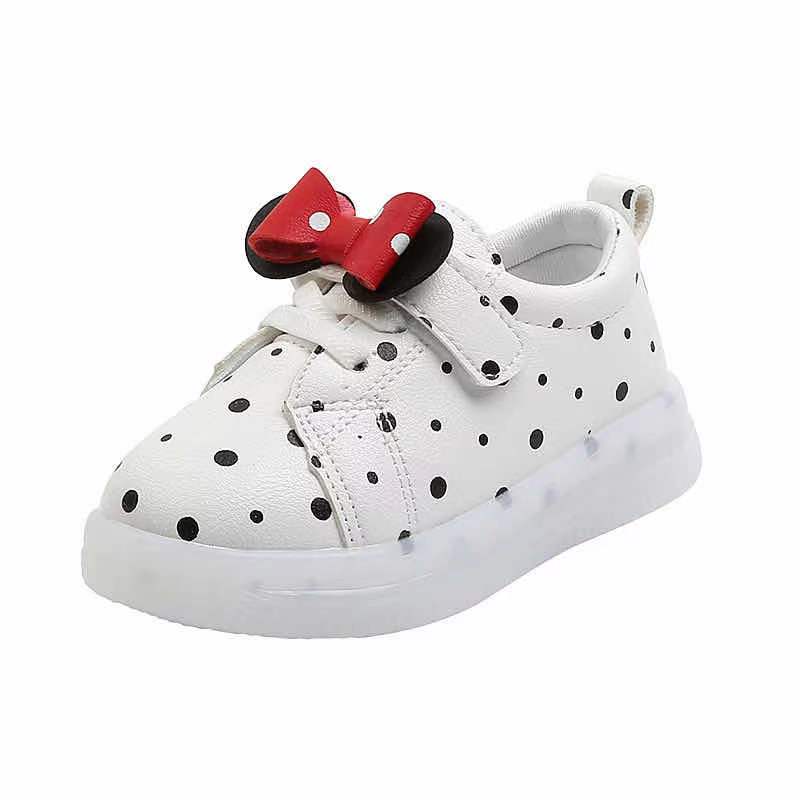 Wholesale Butterfly LED Light Children's Casual Sh